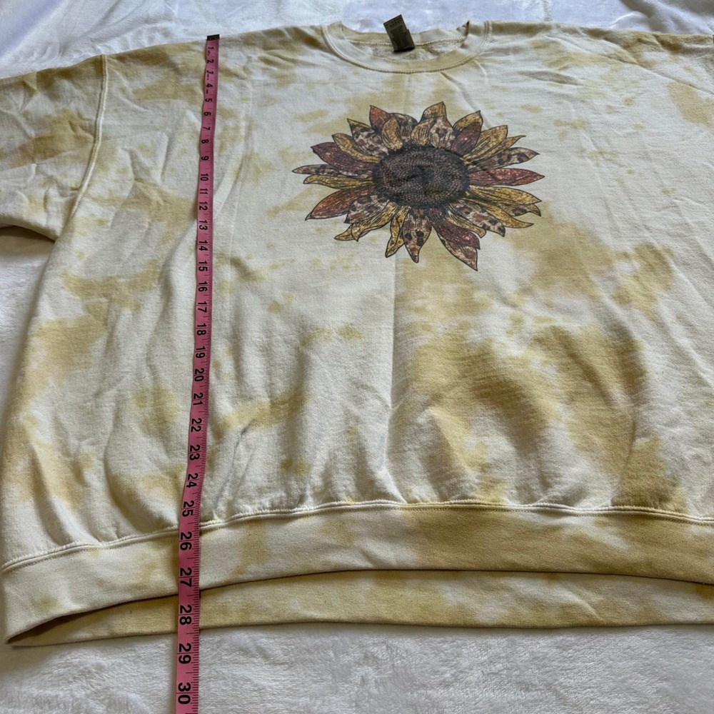 Gildan Heavy‎ Blend Yellow Tie Dye Sunflower Print Sweatshirt 3XL Womens - Picture 6 of 10